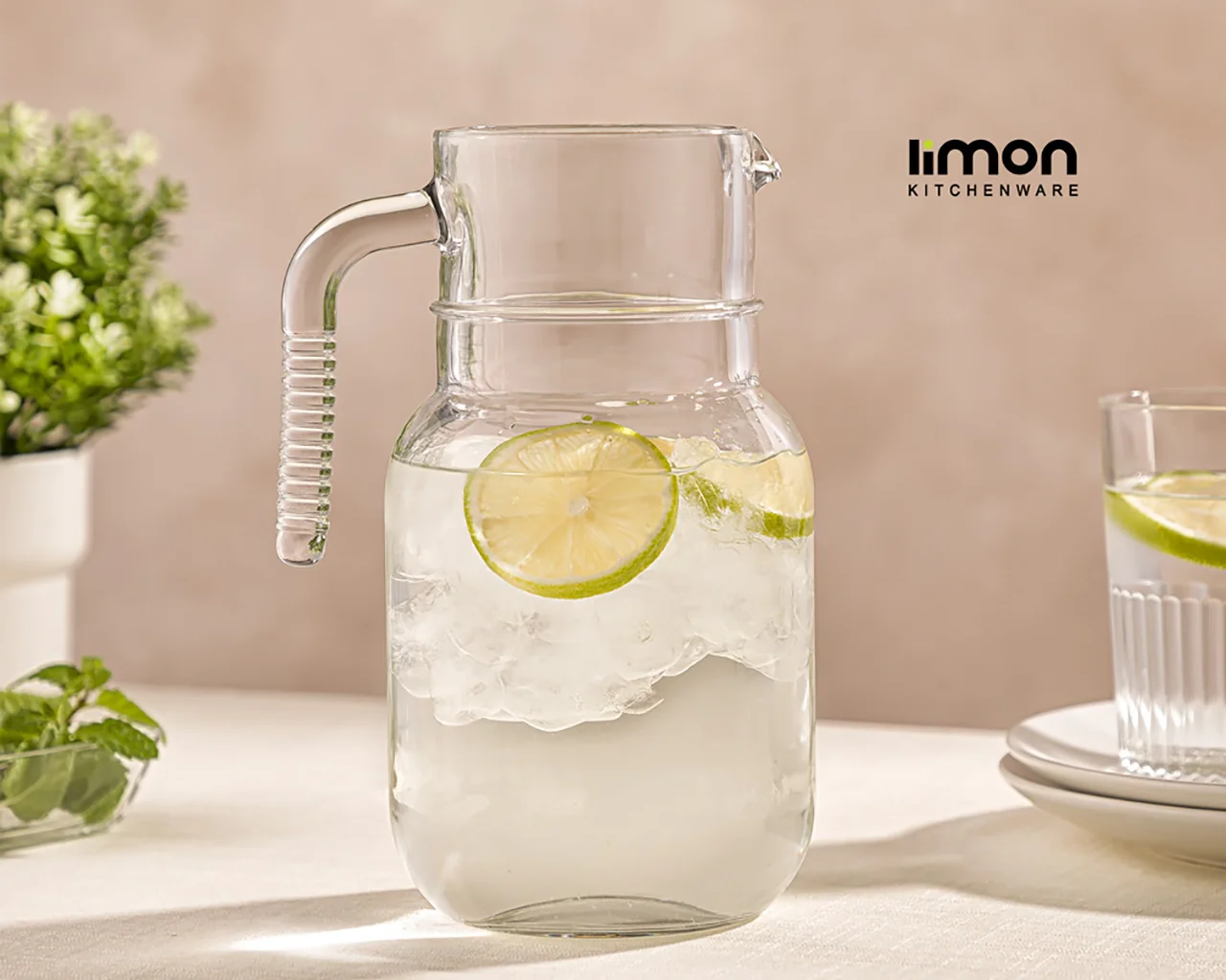 شیشه و بلور - پارچ شیشه اي شیاردار 1.5 لیتر لیمون پارچ شیشه اي شیاردار 1.5 لیتر لیمون-2